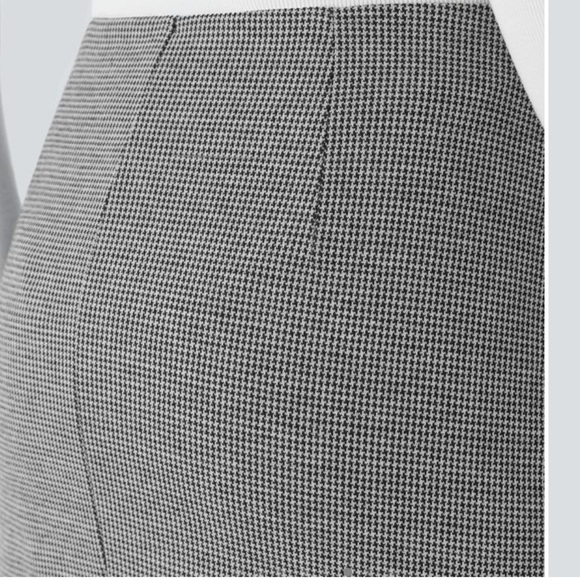 NWT HALARA High Waisted Asymmetrical Ruched 2-in-1 Houndstooth Mini Work Skirt - Picture 6 of 13